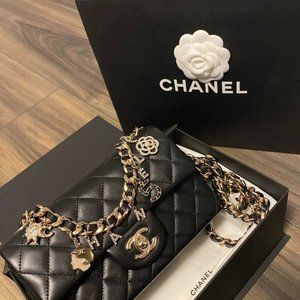 CHANEL shoulder bag limited edition
